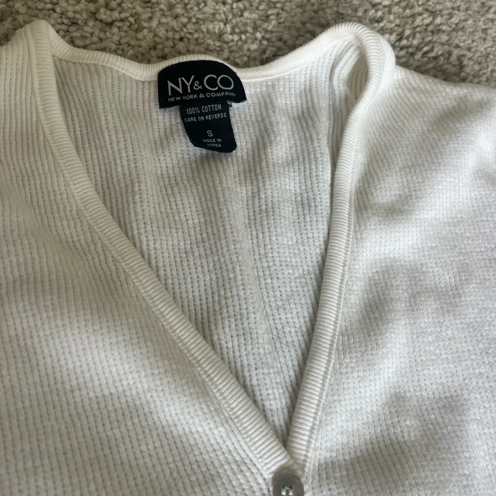 NY&Co Cardigan Sweater - Picture 2 of 3